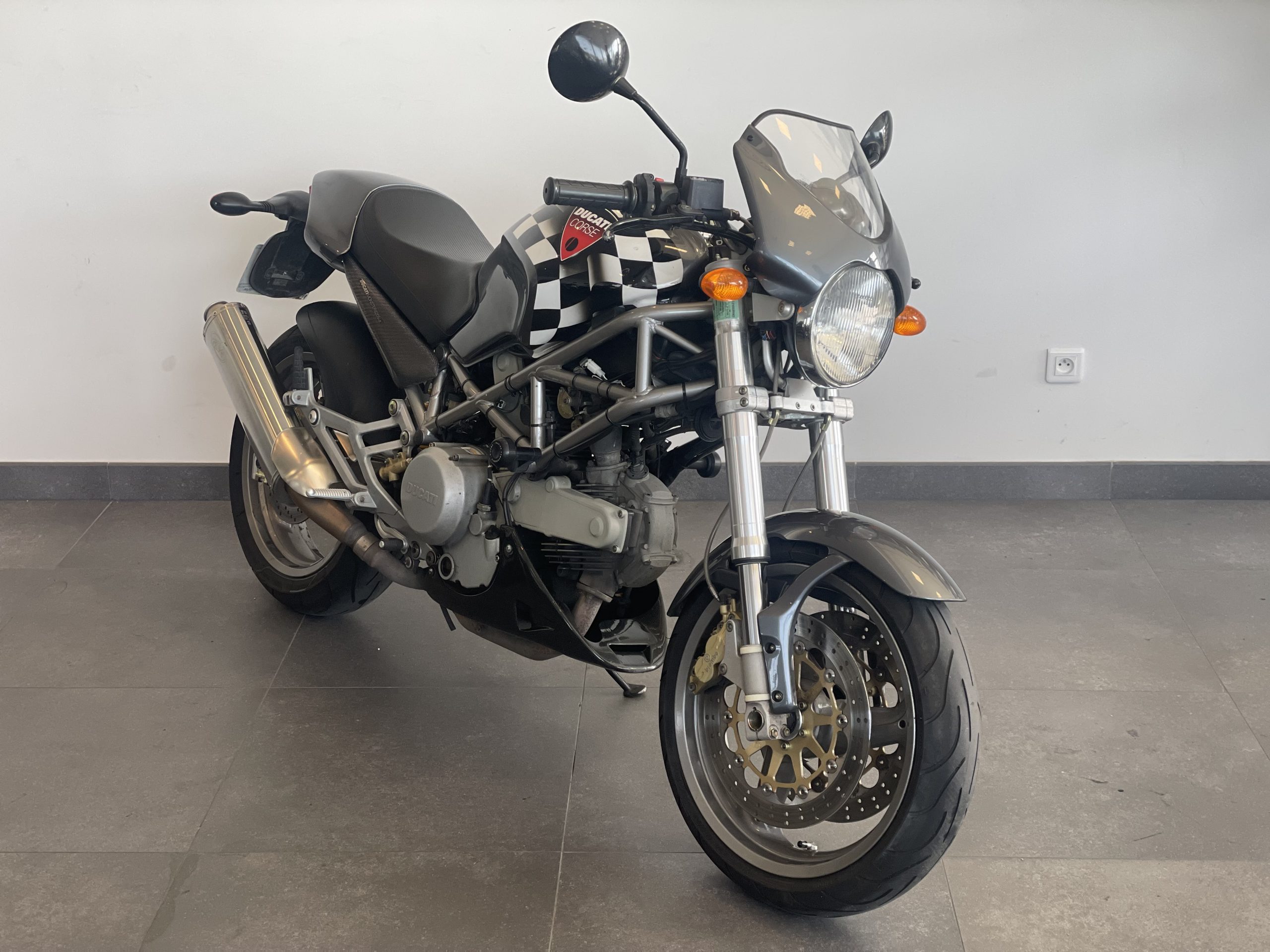 Acheter une DUCATI MONSTER 620 S.i.e