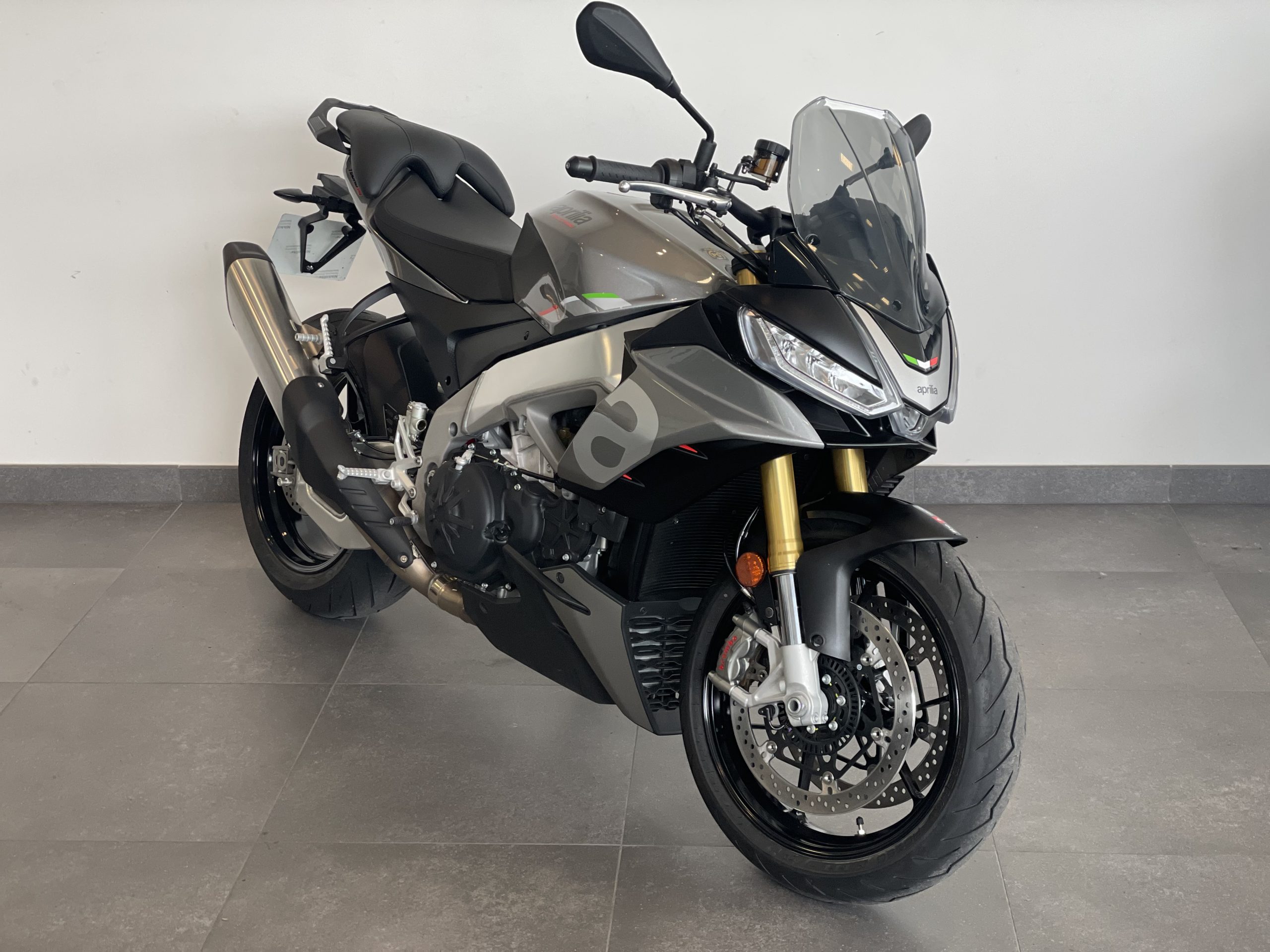 Acheter une APRILIA TUONO 1100 V4