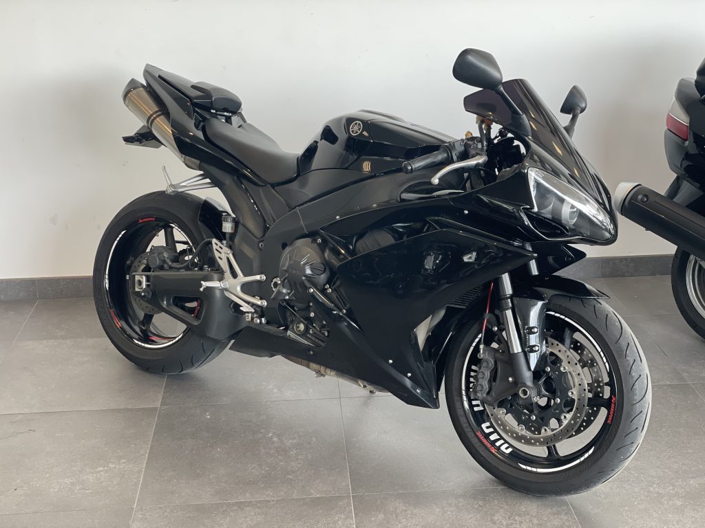 Acheter une YAMAHA YZF-R 1000 R1