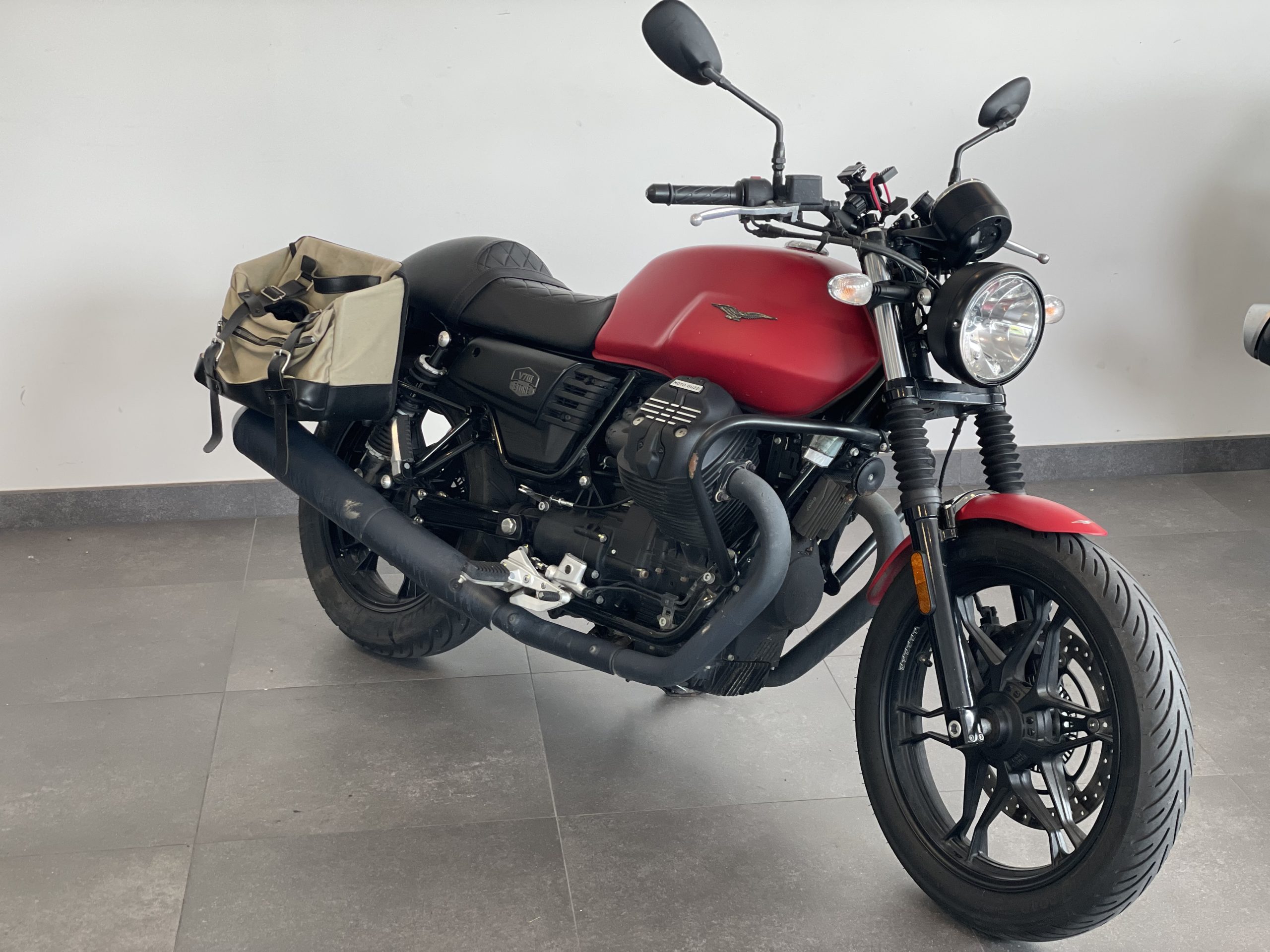 Acheter une MOTO GUZZI V7 111 STONE A2