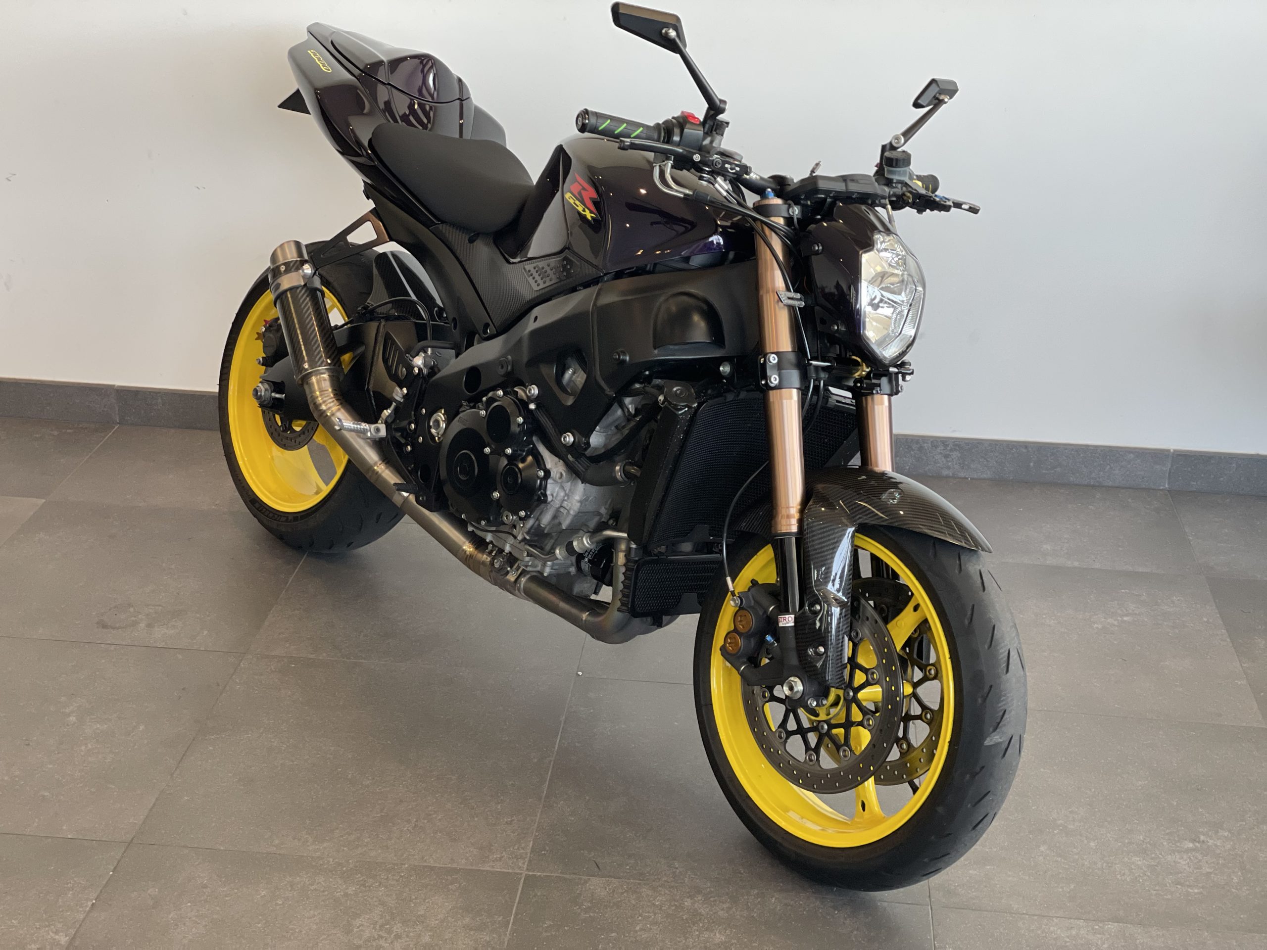 Acheter une SUZUKI GSX-R 1000 STREET